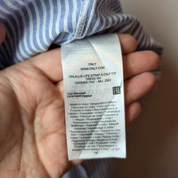 ONLY Blue Denim  Maxi Blue & White Stripped V Neck Sleeveless Ruffle Dress Small - Picture 5 of 9